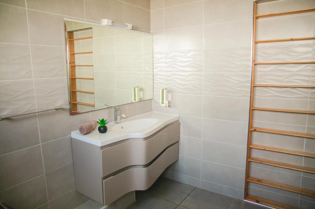 Villa Le Colonial Zen - T4 A 5 Mn Aeroport Sainte-Marie Zewnętrze zdjęcie